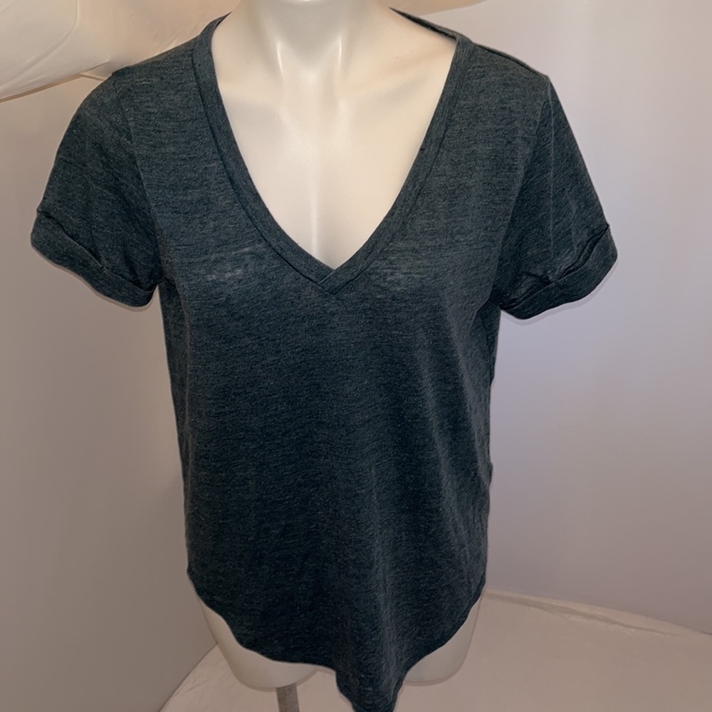 Chaser green v-neck distressed heather soft short sleeve t-shirt L